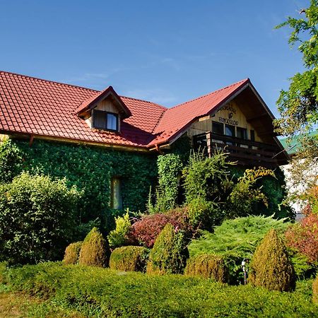 Conacul Bunicilor Novaci Exterior foto